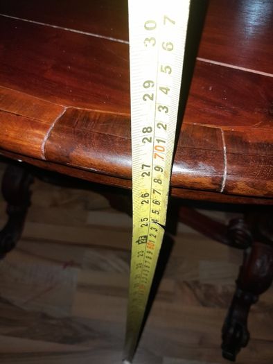 Beautiful Antique Kidney Shape Table