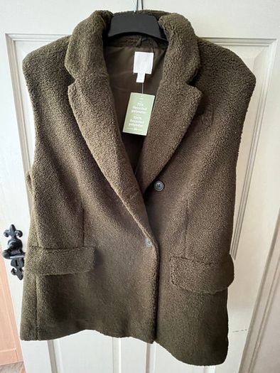 H&M Sleeveless Borge Jacket