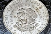 1959 Mexico Silver  5 Pesos Centennial of Carranza's Birth coin
