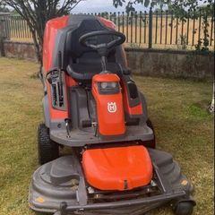 Husqvarna RC320 Ts ride on mower