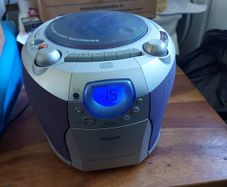 PHILIPS CD Radio Cassette Recorder, Model AZ1120,  in excellent cosmetic condition