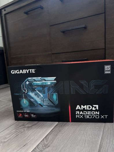 Gigabyte Radeon RX 9060 XT Gaming OC 16GB GDDR6