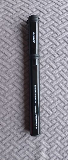 Giant Control Mini Road+ Bicycle pump