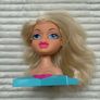Bratz MGA Passion 4 Fashion Funky Fashion Makeover CLOE Styling Head 2002 Used Please look at the pictures Image 3