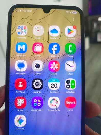 Two Samsung galaxy s A16 128GB A15 5G 128GB
