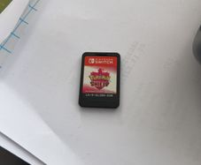 Pokemon shield - Nintendo switch cartridge