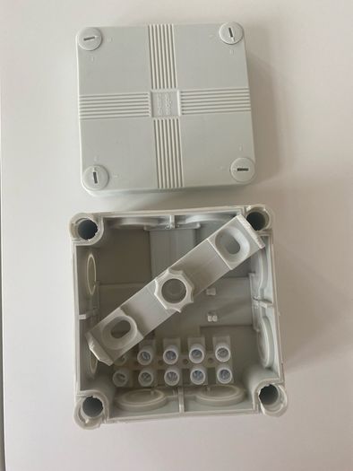 Eclipse - Junction Box Weatherproof Outdoor Adaptable Box 110 X 67 X 110mm