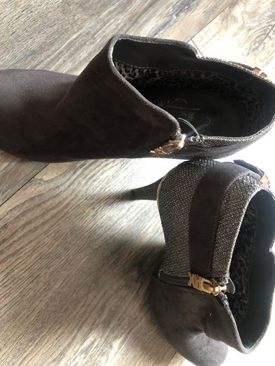 High ankle boots