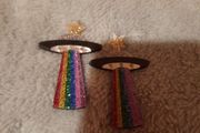 funky ufo earrings