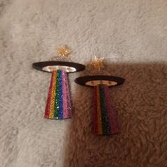 funky ufo earrings