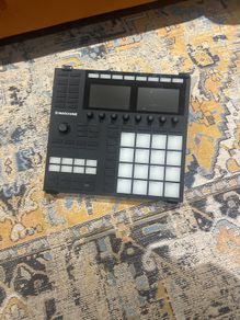 Native Instruments Maschine MK3