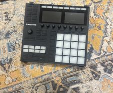 Native Instruments Maschine MK3
