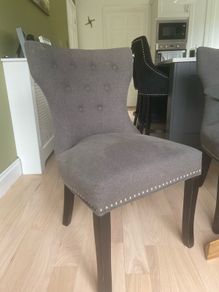 4 stunning dining chairs