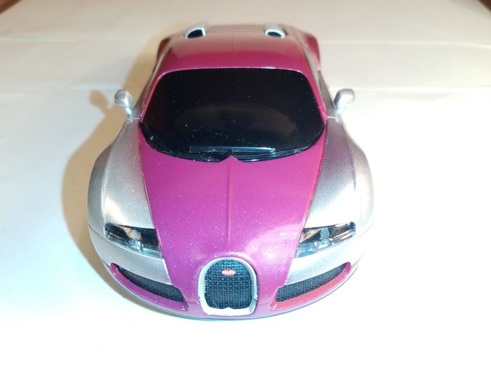 Scalextric Bugatti Veyron Purple Slot Car ( street supercar road )
