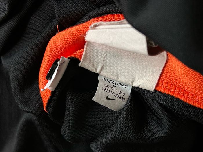 Double sale! TWO Netherlands Holland football jersey shirts Medium