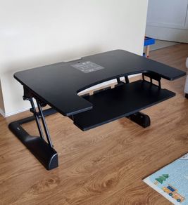 Standing Desk for computer - Workstation