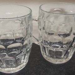 2 x vintage tankard glasses ,,sold as is, good condition, price includes post to anywhere in Ireland thank you, or if buyer collects cheaper,
