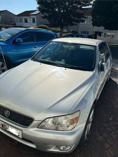 02 toyota altezza