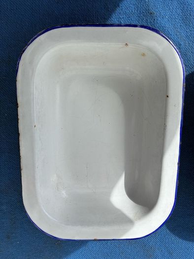 Matching pair of enamel dishes