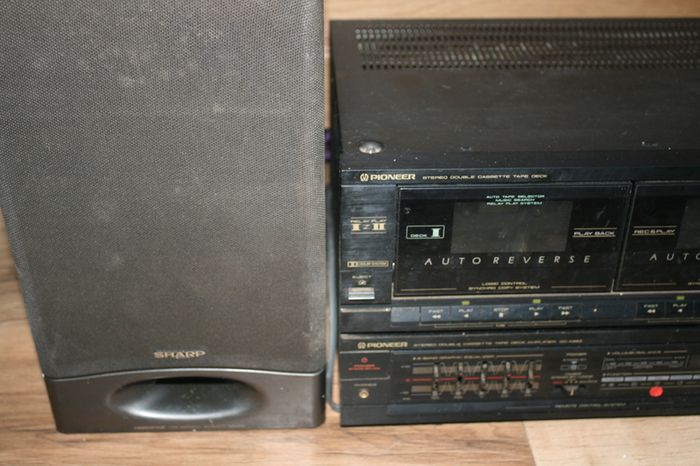 Pioneer Dc-x88z Amplituner And Sharp Speakers (works)