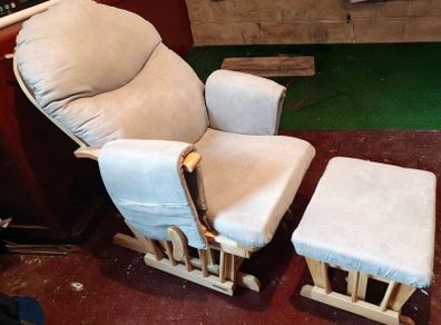 Nursing chair