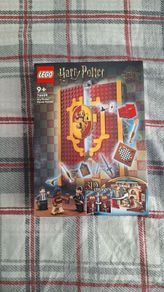 LEGO 76409 Gryffindor House Banner