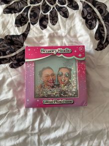 Glitter photo frame