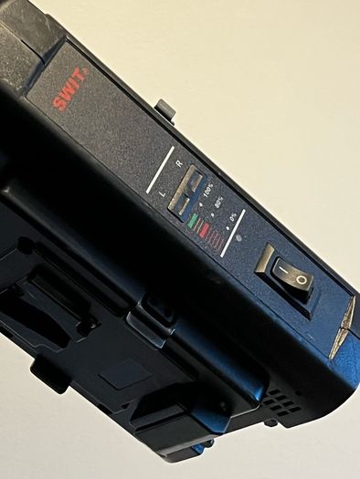 vmount charger 2ch