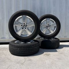 Genuine Volkswagen Amarok/Transporter 18" Alloy Wheels