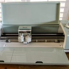 Cricut machine explore air 2 with 3 large rolls of vinyl, mats