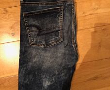 Size US 4 EU 8 American Eagle Ladies Jeans