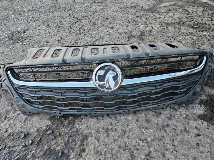 Vauxhall / Opel front grille 2008 2014