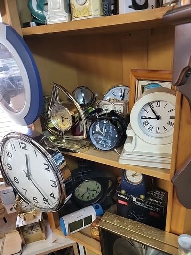 Clock picture frame