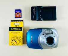Canon Powershot D10