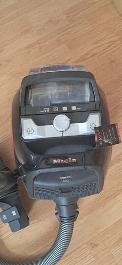 miele hoover