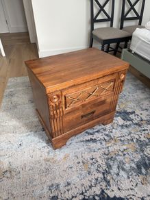 Bedside table