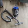 Dyson vacuum cleaner Image 2