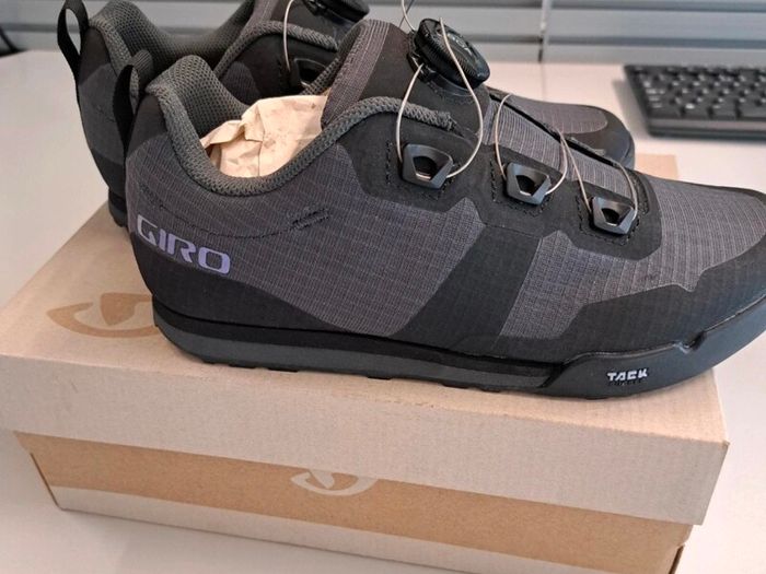 Giro womens  cycling Shoe