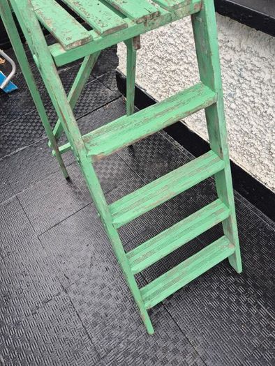 Vintage folding 4 step  painted solid wooden ladder
