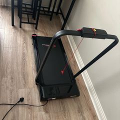 Folding treadmill