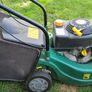 petrol lawnmower Image 5