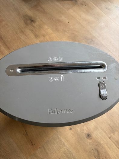 Fellowes Paper Shredder