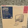 towel dispenser Image 2