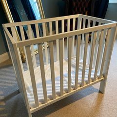 Childs cot