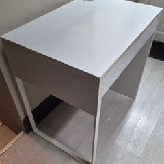 Ikea Micke desk