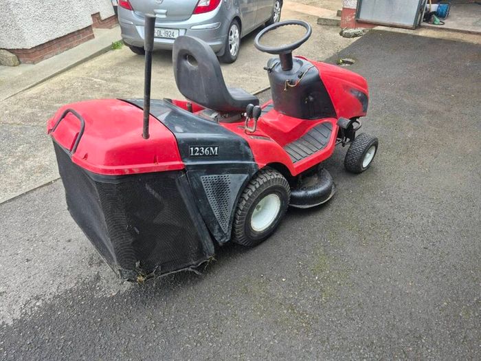 Mountfield ride on mower