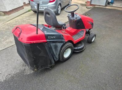 Mountfield ride on mower