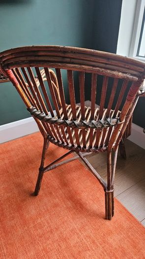 Free rattan / wicker chair