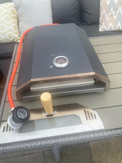 Gas pizza oven
