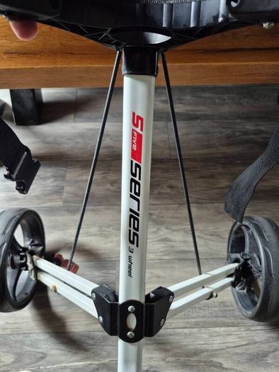 Masters series 3 golf trolley and Taylormade cart bag